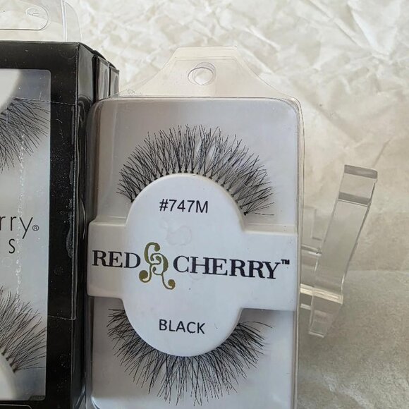 False eyelashes by Red Cherry 5 pairs - Picture 2 of 3
